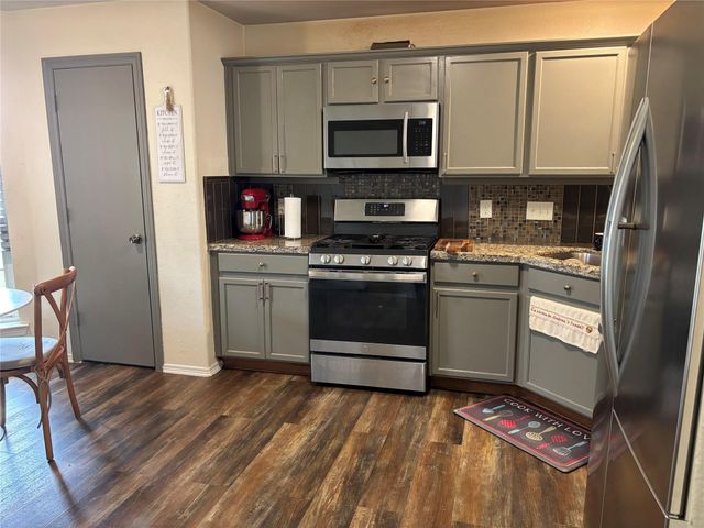 6022 Minard Drive, Katy, TX 77449