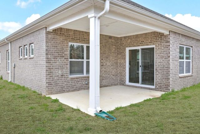 525 WINDEMERE LOOP, Oakland, TN 38060