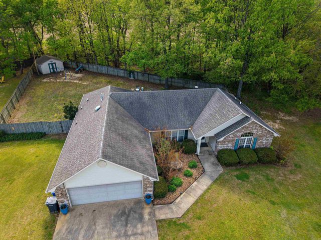 4801 Lonoke Lane, Jonesboro, AR 72401