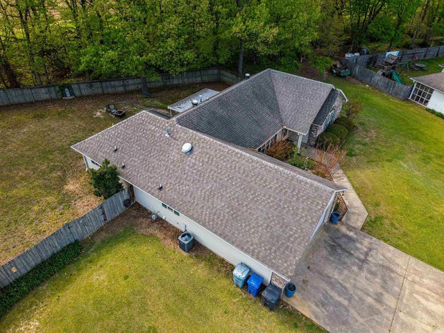 4801 Lonoke Lane, Jonesboro, AR 72401