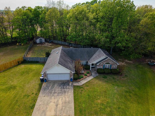 4801 Lonoke Lane, Jonesboro, AR 72401