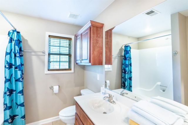 4801 Lonoke Lane, Jonesboro, AR 72401