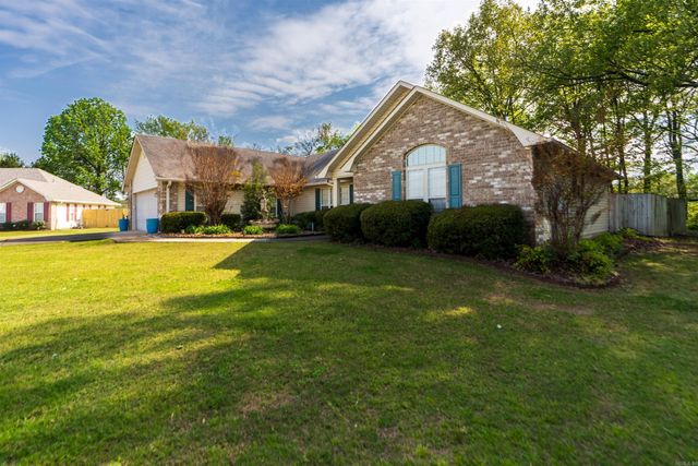 4801 Lonoke Lane, Jonesboro, AR 72401