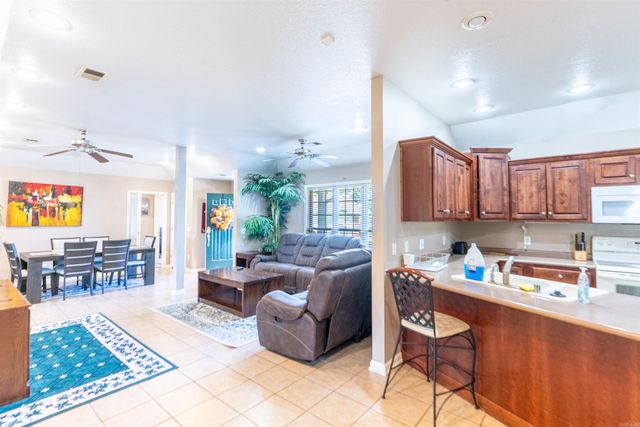 4801 Lonoke Lane, Jonesboro, AR 72401