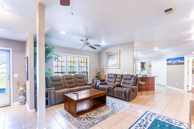 4801 Lonoke Lane, Jonesboro, AR 72401