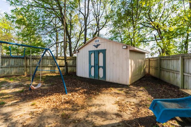 4801 Lonoke Lane, Jonesboro, AR 72401