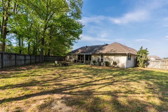 4801 Lonoke Lane, Jonesboro, AR 72401