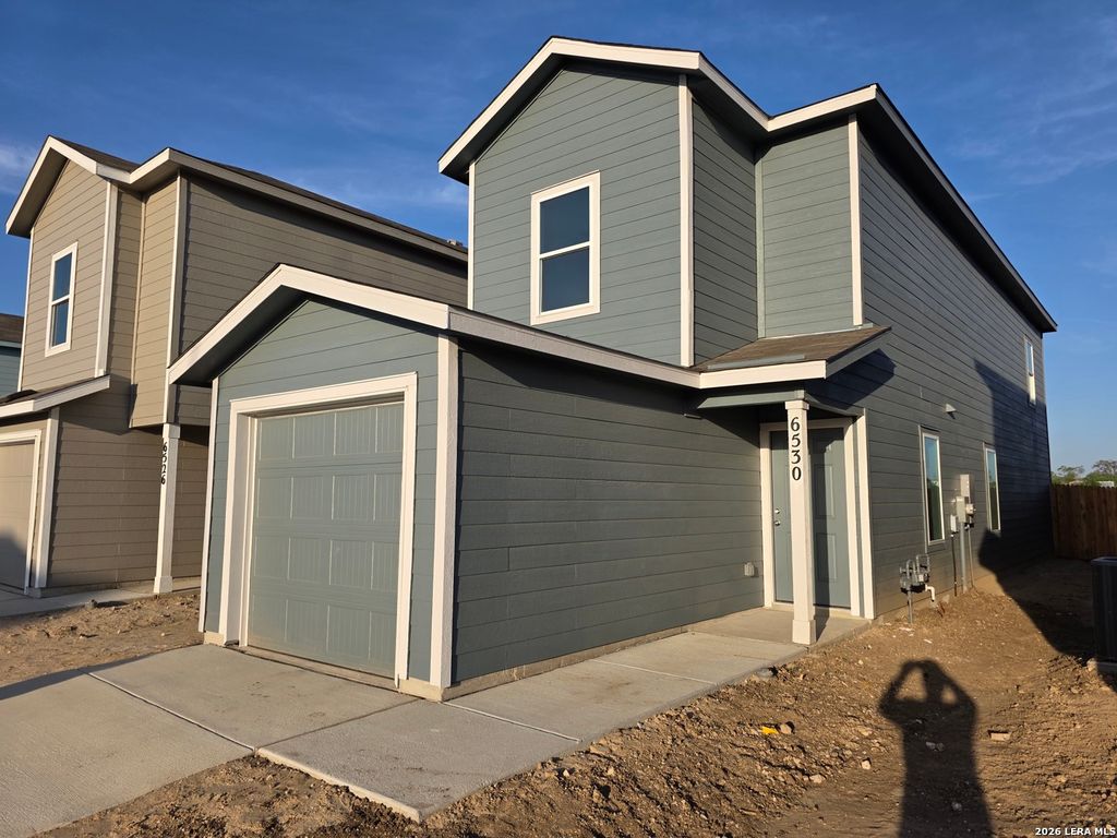 6530 Dali Bend, San Antonio, TX 78263