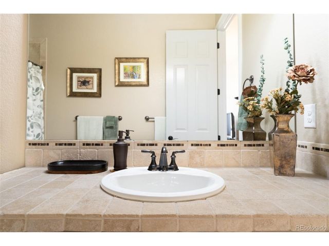 15828 Esprit Run, Broomfield, CO 80023
