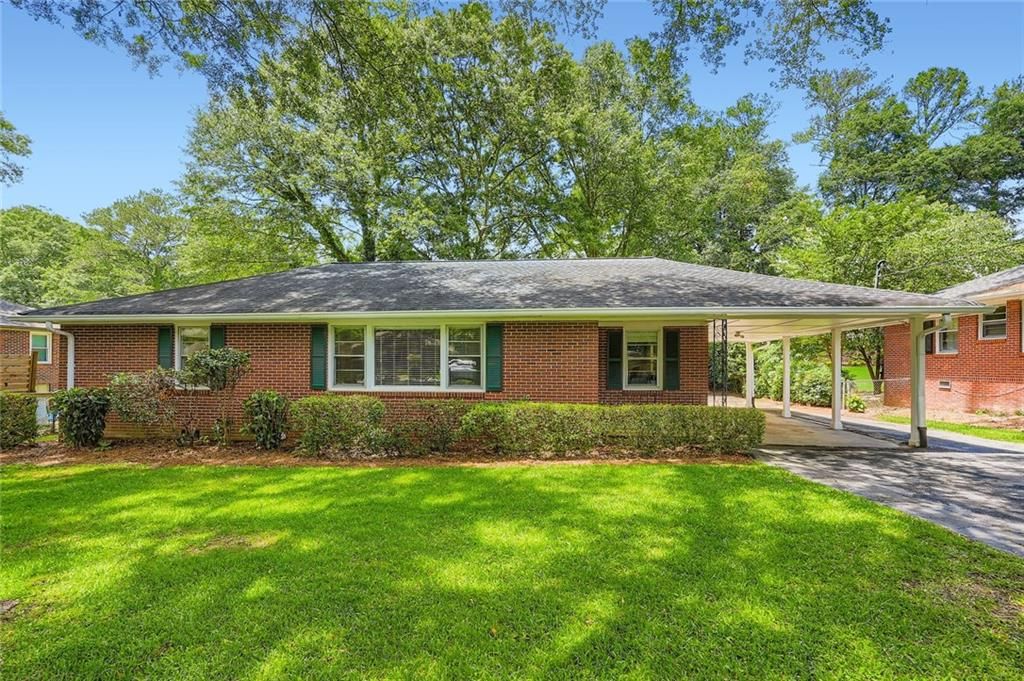 739 Pinehill SE Drive, Smyrna, GA 30080