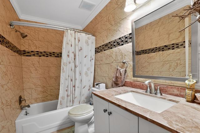 7200 ULMERTON ROAD E3, Largo, FL 33771