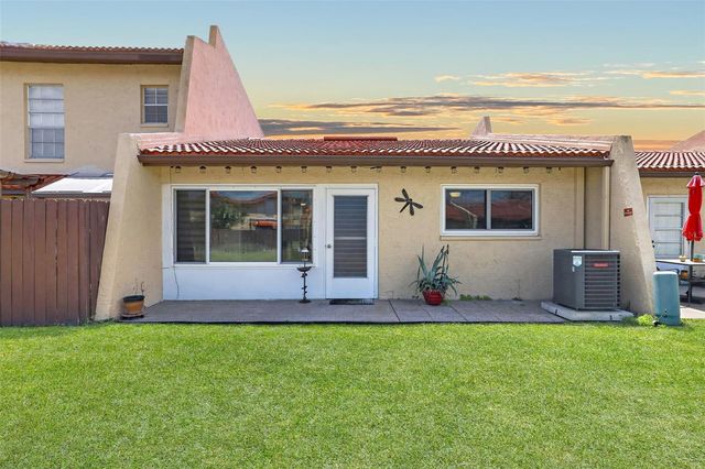 7200 ULMERTON ROAD E3, Largo, FL 33771