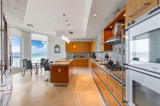 16047 Collins Ave 704, Sunny Isles Beach, FL 33160