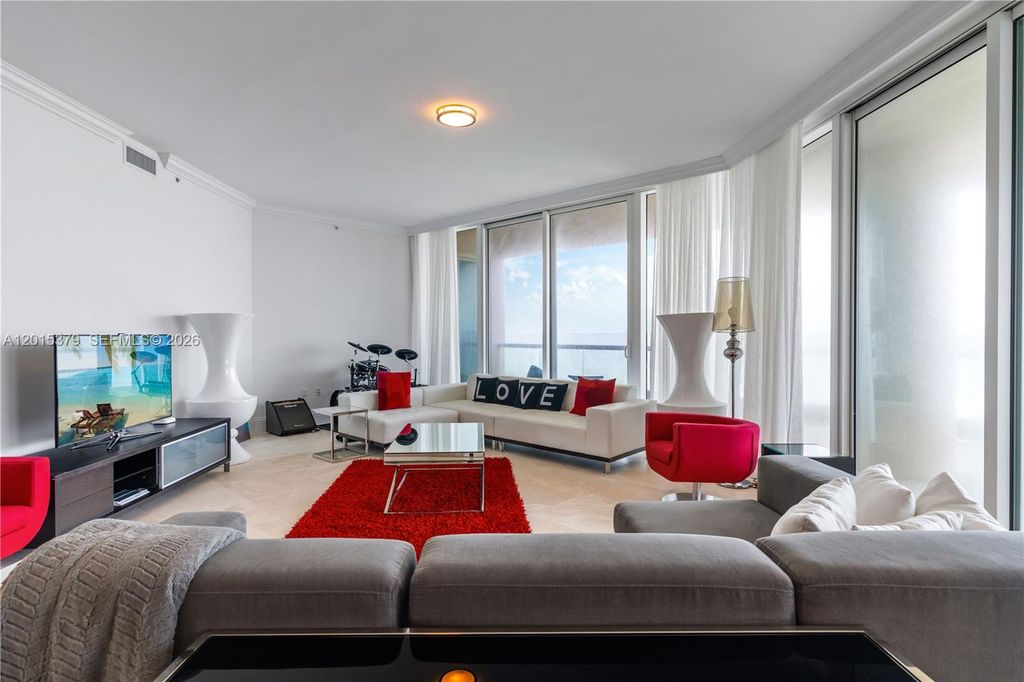 16047 Collins Ave 704, Sunny Isles Beach, FL 33160