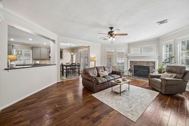 1822 Winter Grape Lane, Kingwood, TX 77345