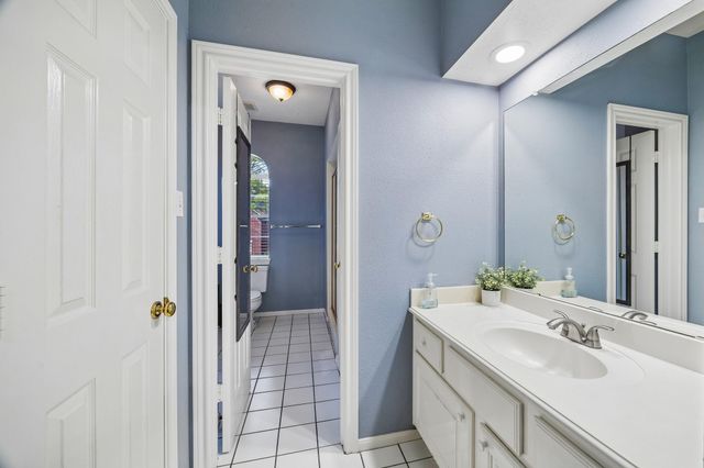 1822 Winter Grape Lane, Kingwood, TX 77345