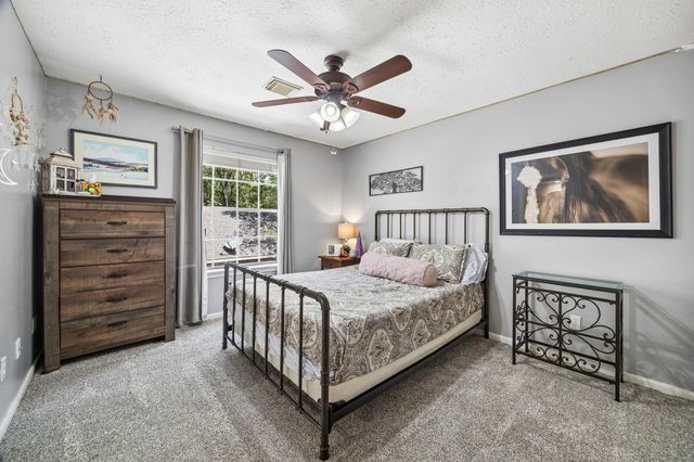 1822 Winter Grape Lane, Kingwood, TX 77345