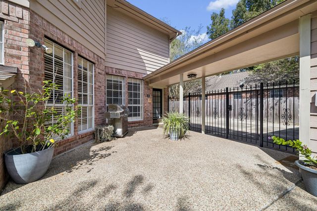1822 Winter Grape Lane, Kingwood, TX 77345