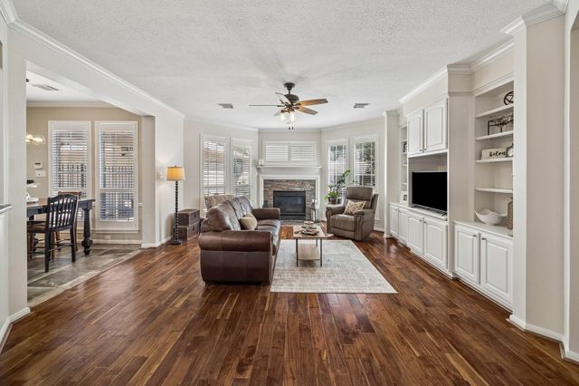 1822 Winter Grape Lane, Kingwood, TX 77345