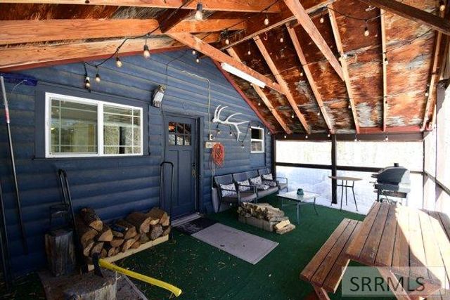 3769 Lava Lane, Island Park, ID 83429