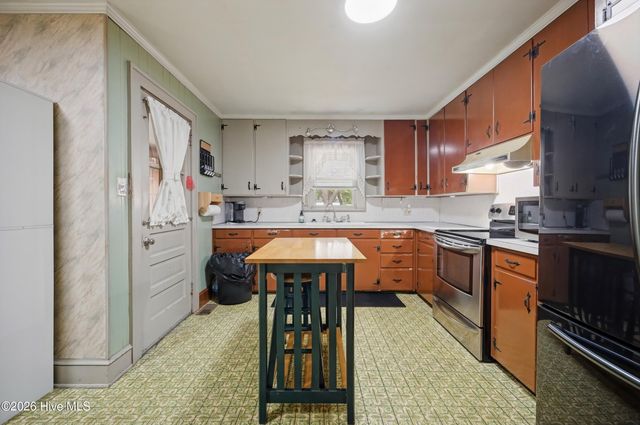 1401 Marr Avenue, Elizabeth City, NC 27909