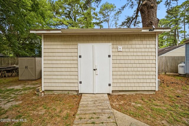 1401 Marr Avenue, Elizabeth City, NC 27909