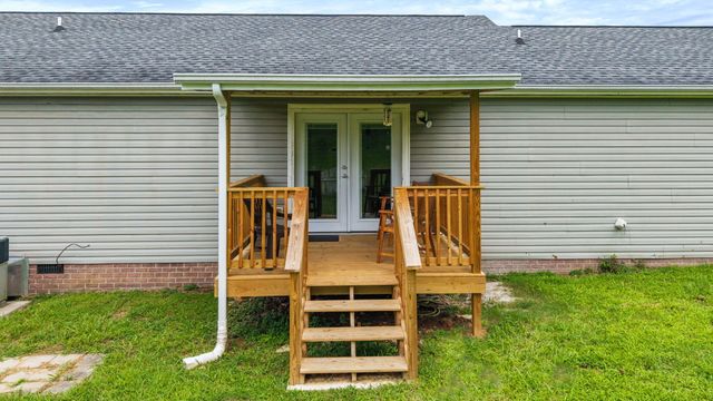 153 Claire Street, Benton, TN 37307