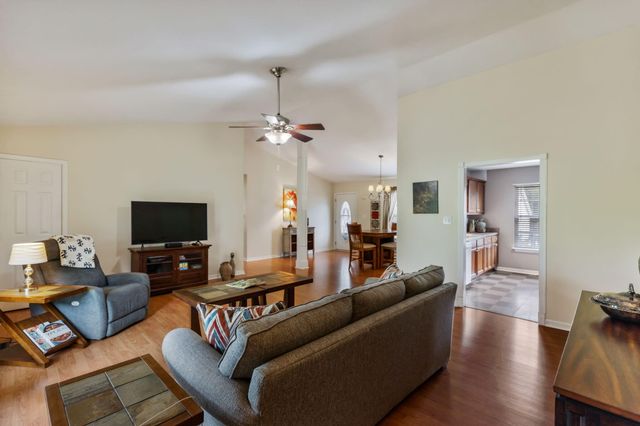 153 Claire Street, Benton, TN 37307