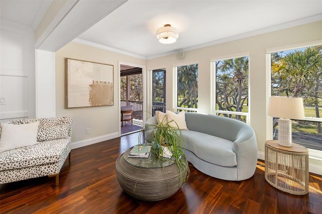 2195 HARBOURSIDE DRIVE 404, Longboat Key, FL 34228