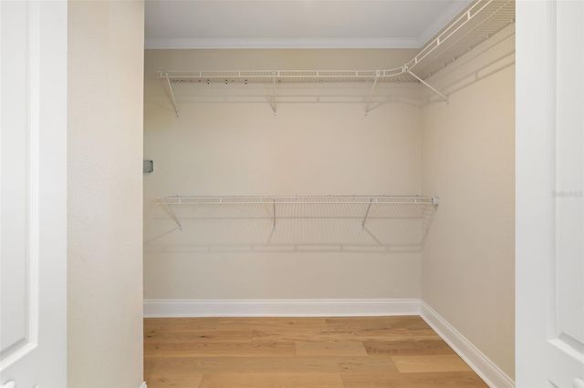 2195 HARBOURSIDE DRIVE 404, Longboat Key, FL 34228