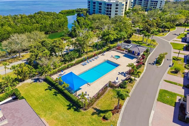 2195 HARBOURSIDE DRIVE 404, Longboat Key, FL 34228