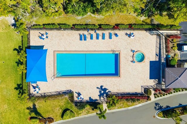 2195 HARBOURSIDE DRIVE 404, Longboat Key, FL 34228