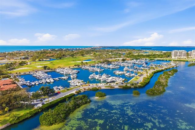 2195 HARBOURSIDE DRIVE 404, Longboat Key, FL 34228