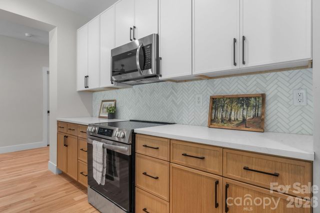 718 W 1st Street, Newton, NC 28658