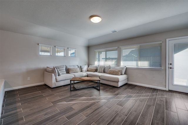 1220 Mill Place, Aubrey, TX 76227