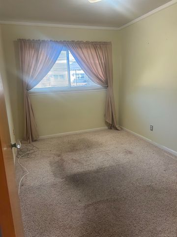 29824 Manhattan Street, St Clair Shores, MI 48082