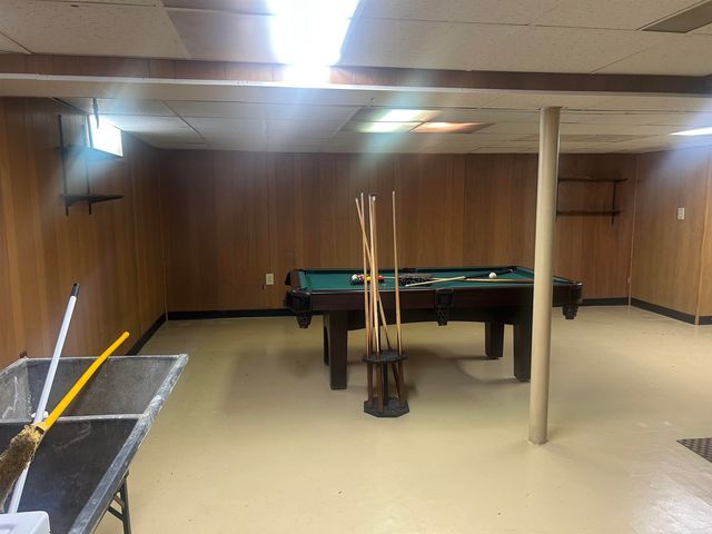 29824 Manhattan Street, St Clair Shores, MI 48082