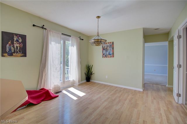 17639 Lexington Lane, Strongsville, OH 44136