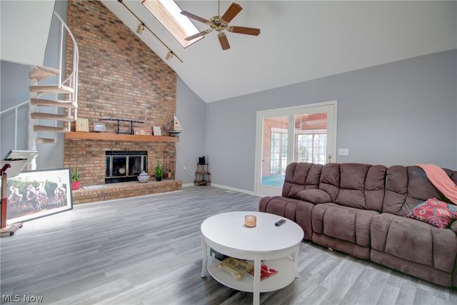 17639 Lexington Lane, Strongsville, OH 44136