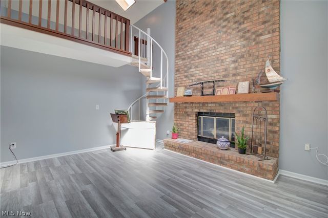 17639 Lexington Lane, Strongsville, OH 44136