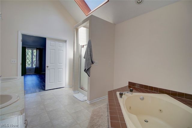 17639 Lexington Lane, Strongsville, OH 44136