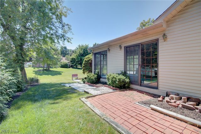 17639 Lexington Lane, Strongsville, OH 44136