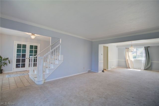 17639 Lexington Lane, Strongsville, OH 44136