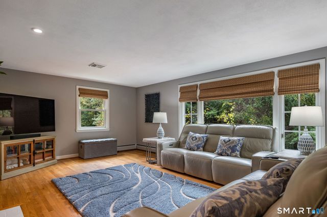 44 Brookmoor Road, Avon, CT 06001