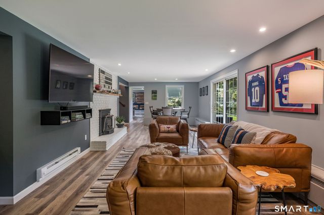 44 Brookmoor Road, Avon, CT 06001