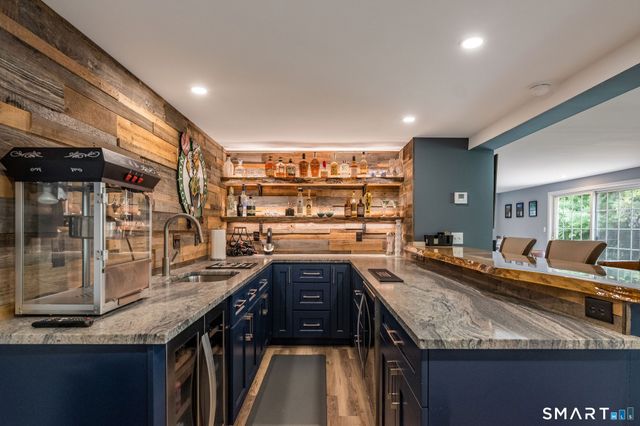 44 Brookmoor Road, Avon, CT 06001