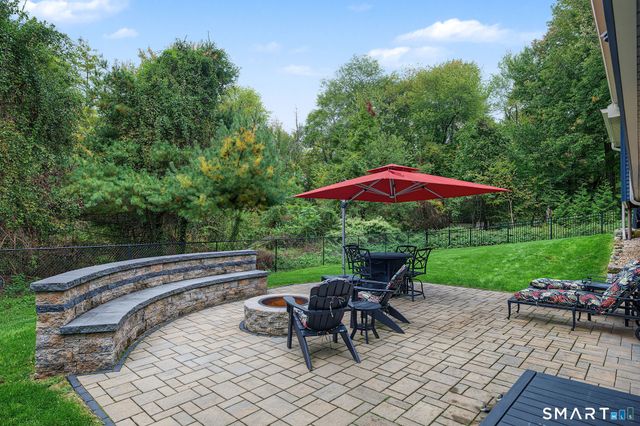 44 Brookmoor Road, Avon, CT 06001
