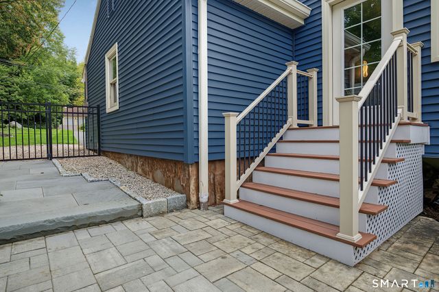 44 Brookmoor Road, Avon, CT 06001