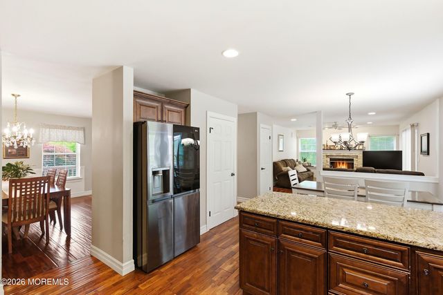 3 Arrowshead Circle, Jackson, NJ 08527