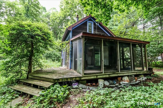 36 Paper Mill Road, New Milford, CT 06776